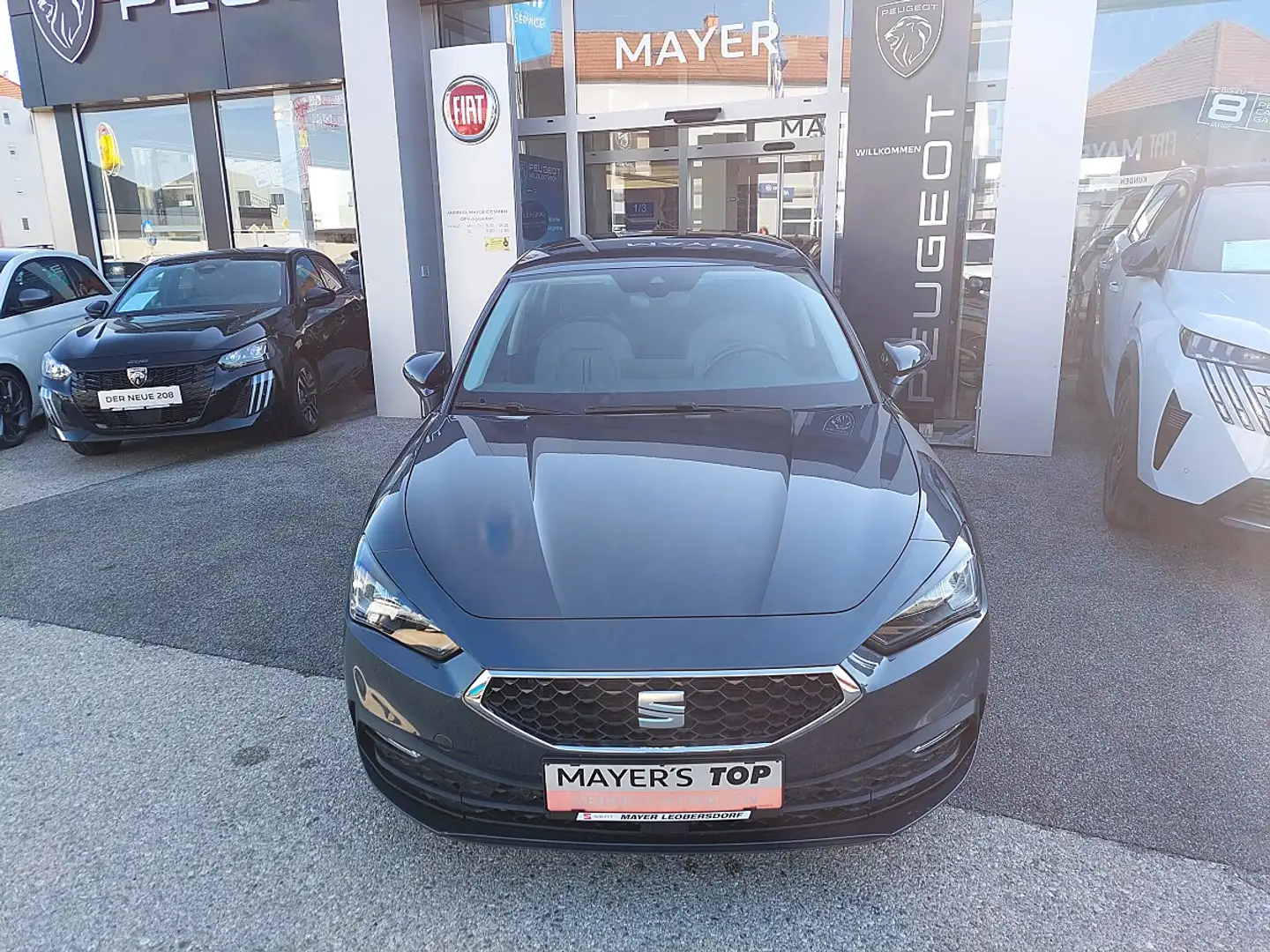 SEAT Leon 1,5 TSI Style Edition Grau - 2