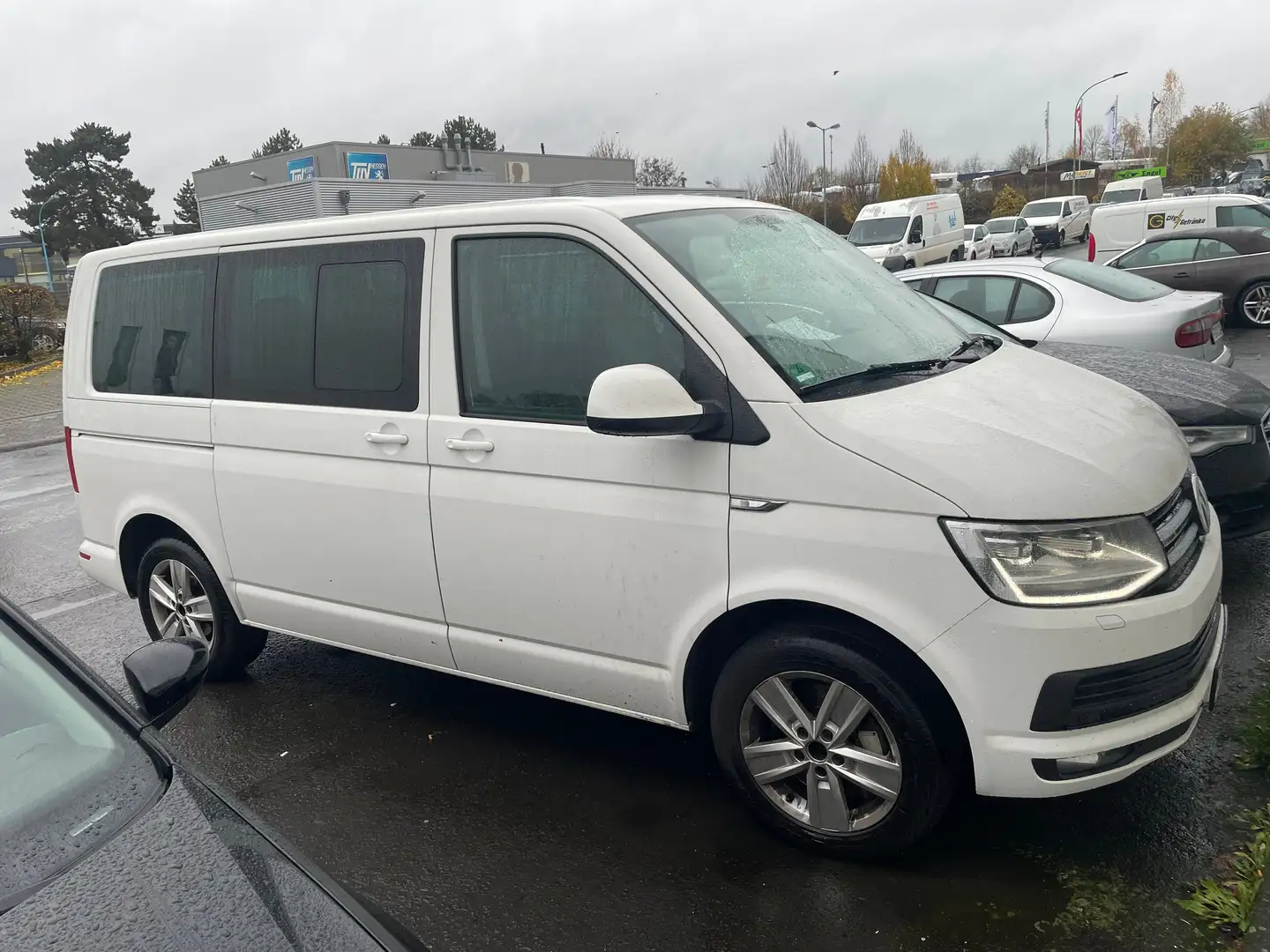 Volkswagen T6 Caravelle Caravelle Comfortline 4Motion Weiß - 1