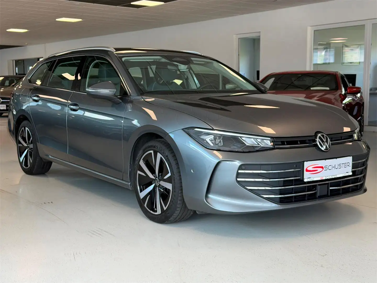 Volkswagen Passat Varinat Business 2.0TDI *Neues Modell* Grau - 1