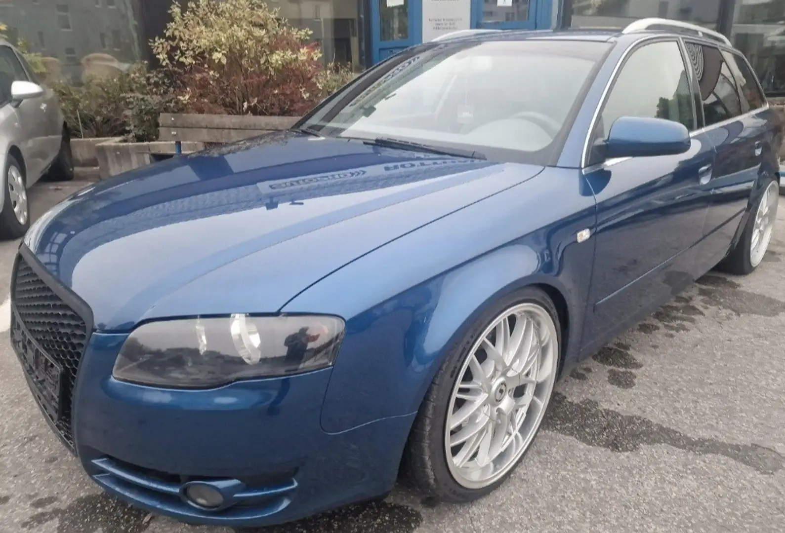 Audi A4 Avant 1.8 T multitronic Blau - 1
