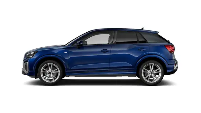 Audi Q2 view 6