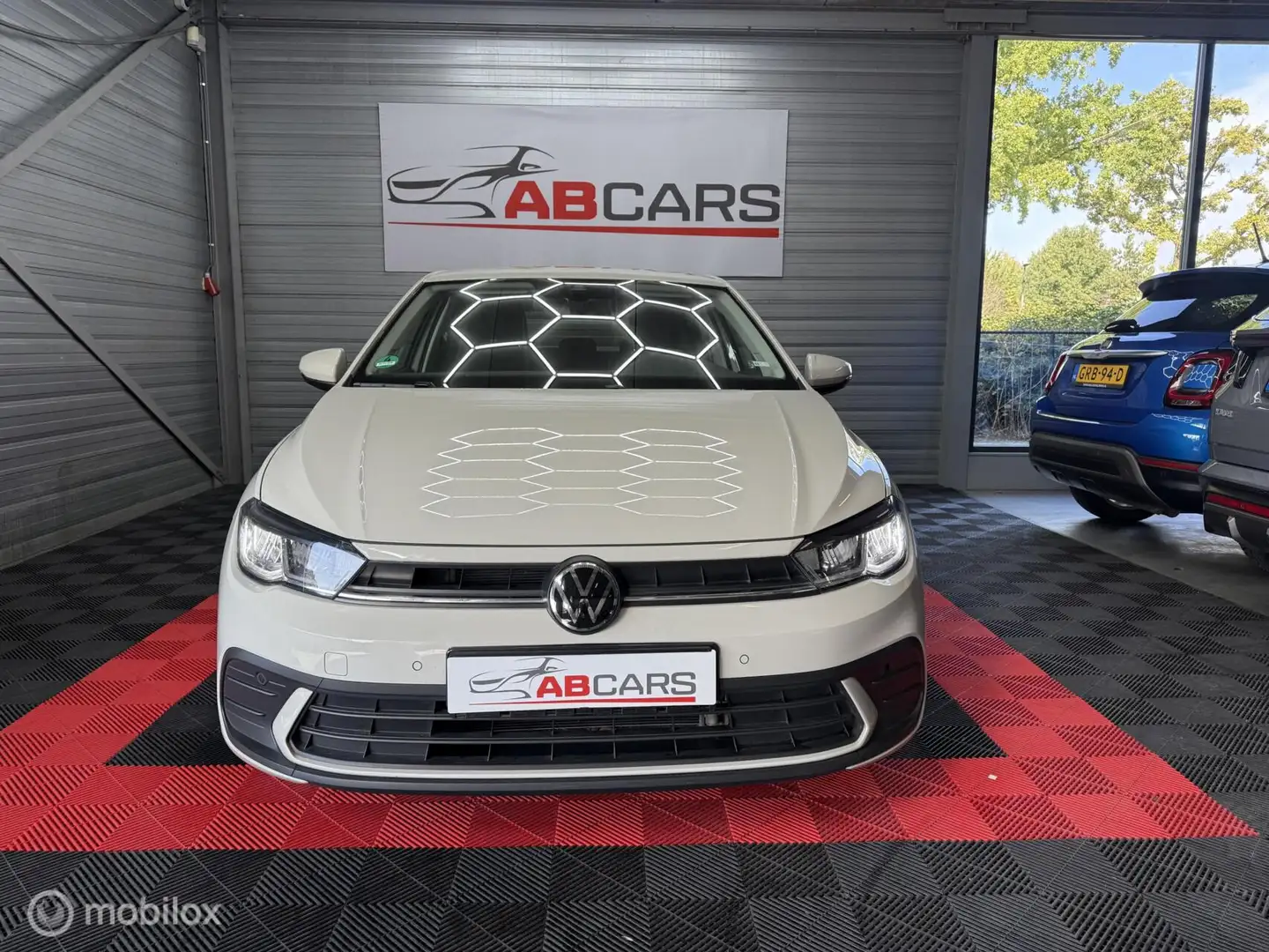 Volkswagen Polo 1.0 TSI Move Grau - 2