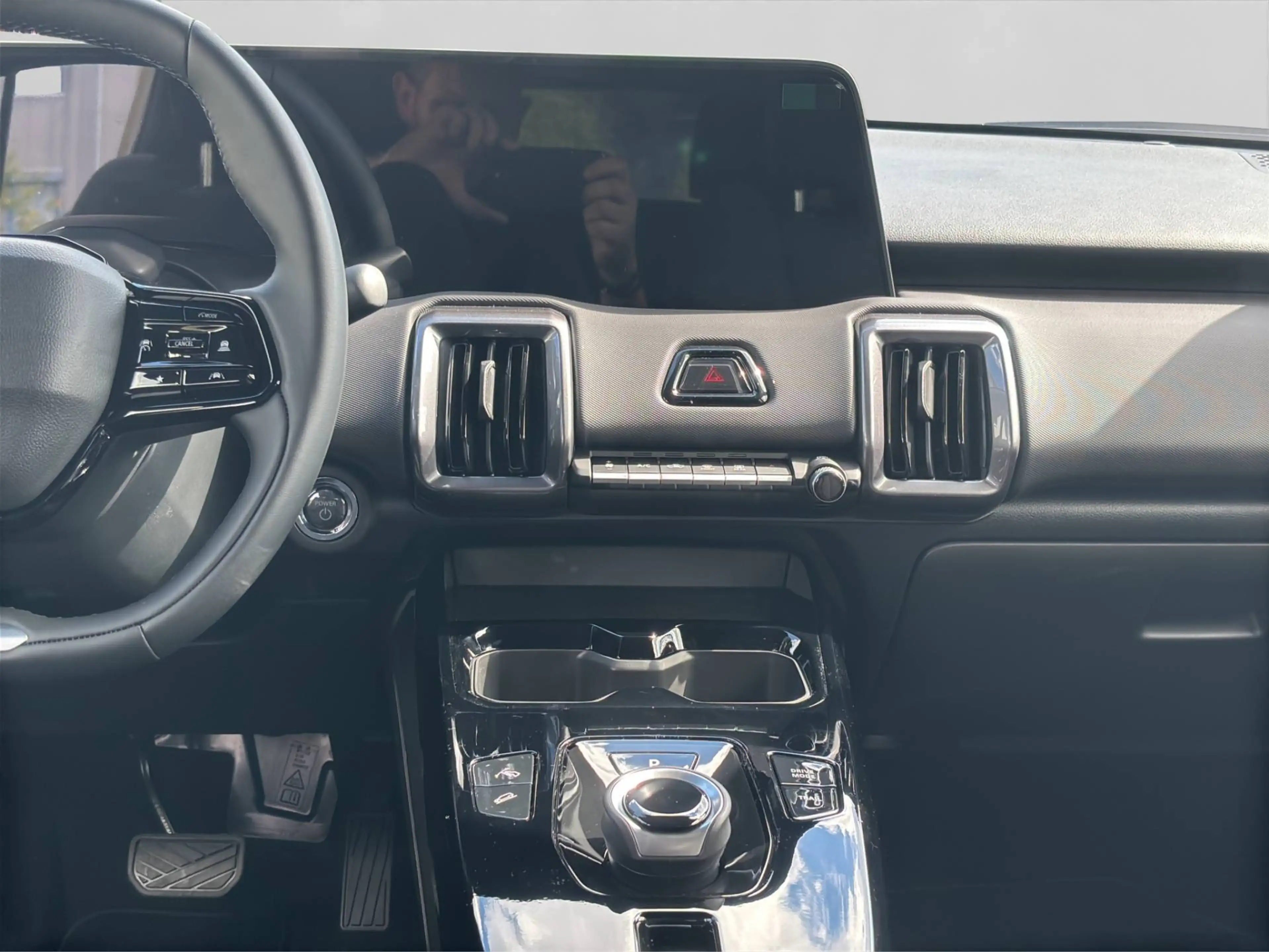 Suzuki Vitara e VITARA ALLGRIP-e COMFORT 61Kwh+NAVI+ACC+RFK — photo 14