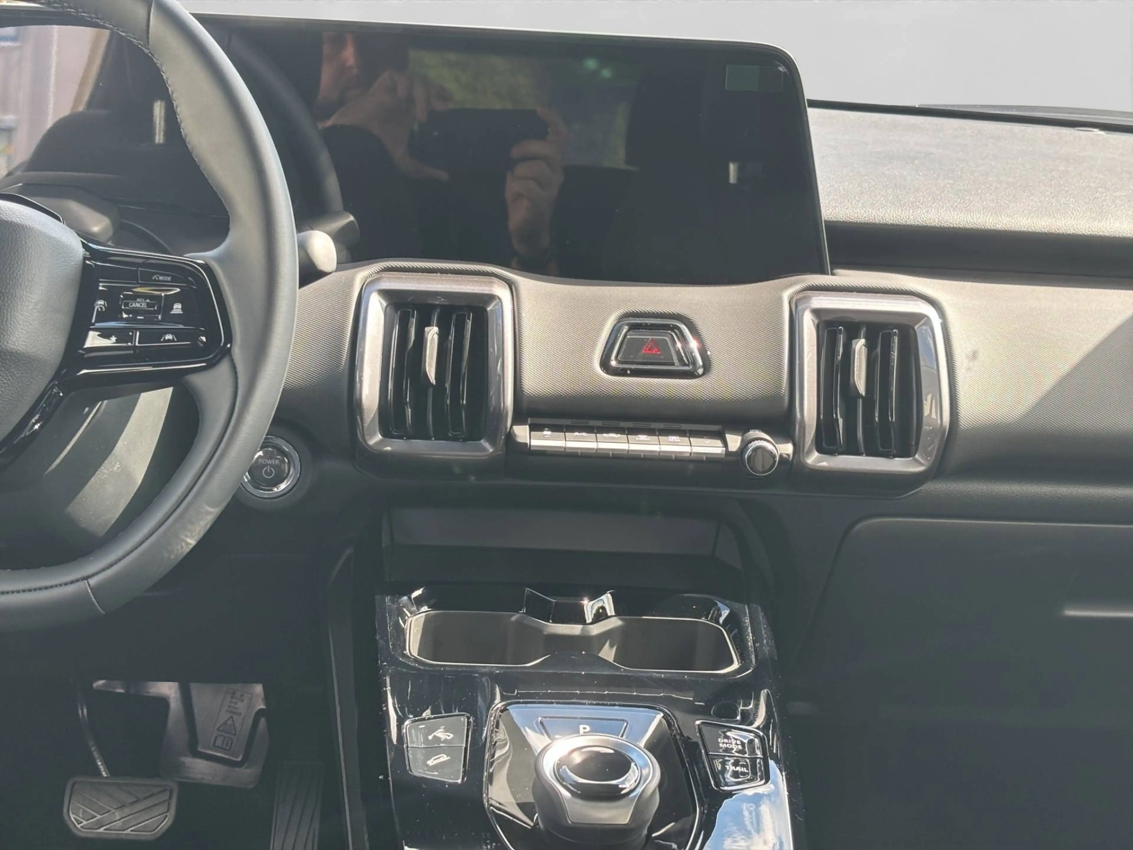 Suzuki Vitara e VITARA ALLGRIP-e COMFORT 61Kwh+NAVI+ACC+RFK — photo 15