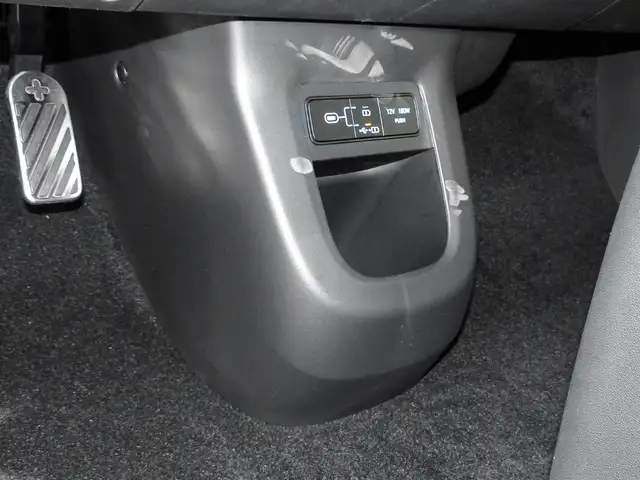 Hyundai IONIQ 5 view 11