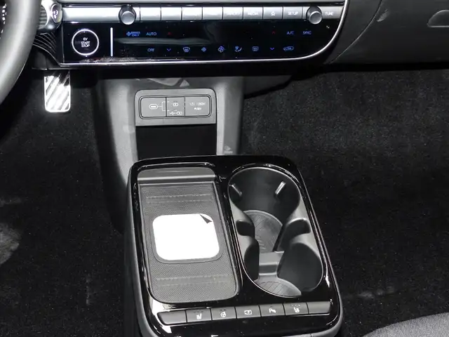 Hyundai IONIQ 5 view 10