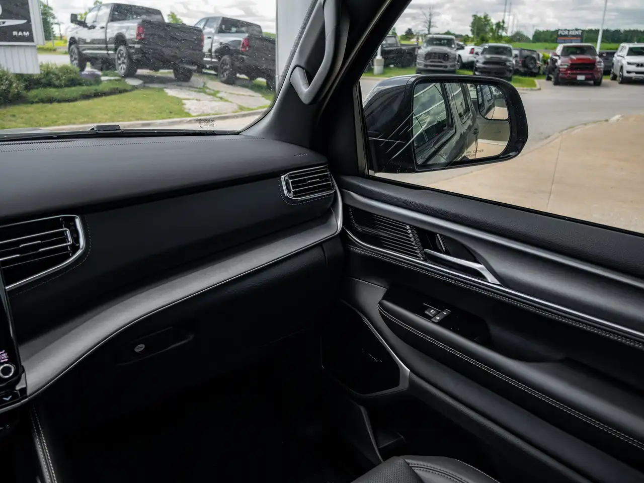 Jeep Grand Wagoneer fotografie Jeep Grand Wagoneer