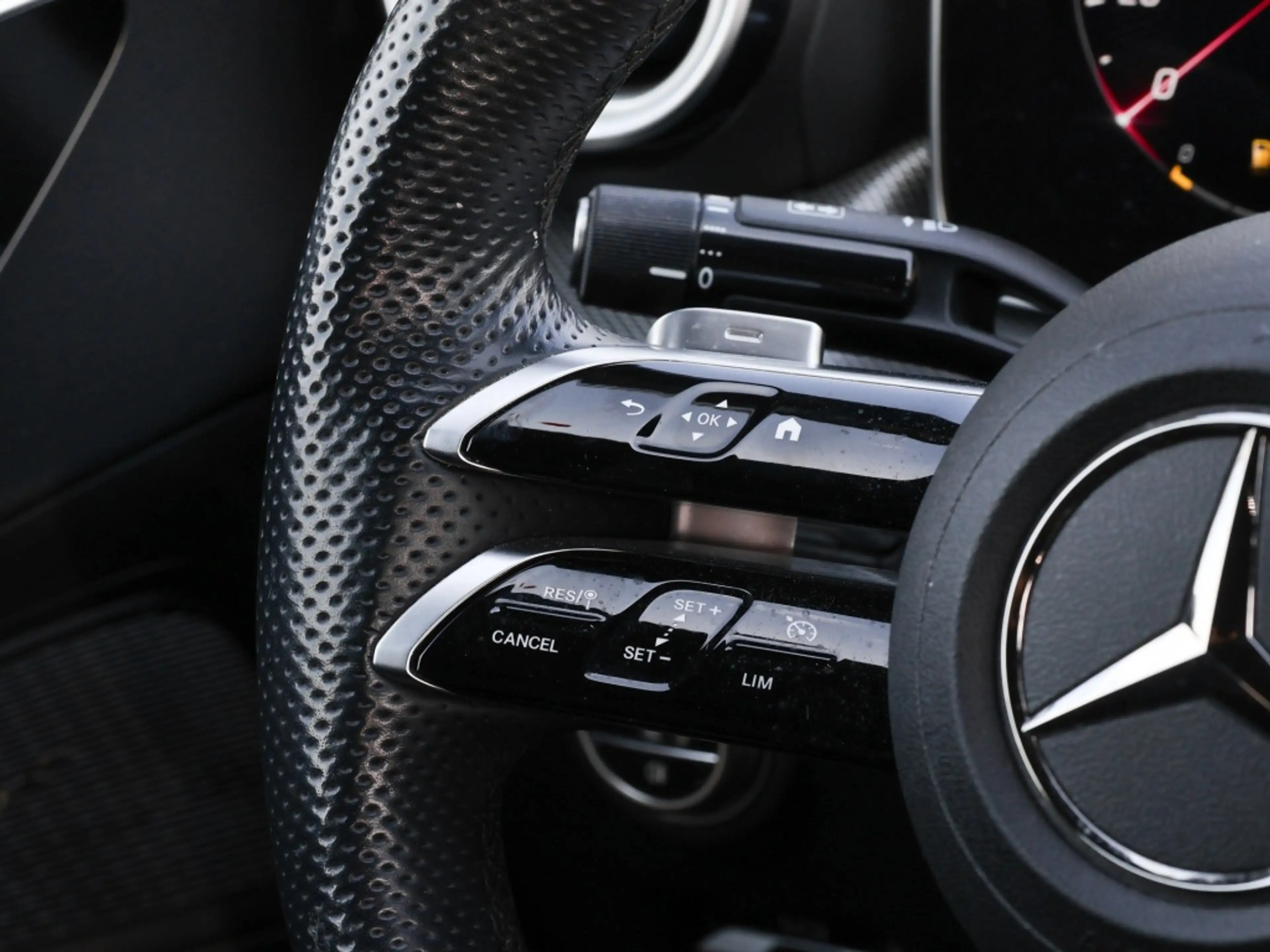 Mercedes-Benz C 300 d AMG-Sport/Night/Ambi/LED/Kamera/Tempomat — photo 10