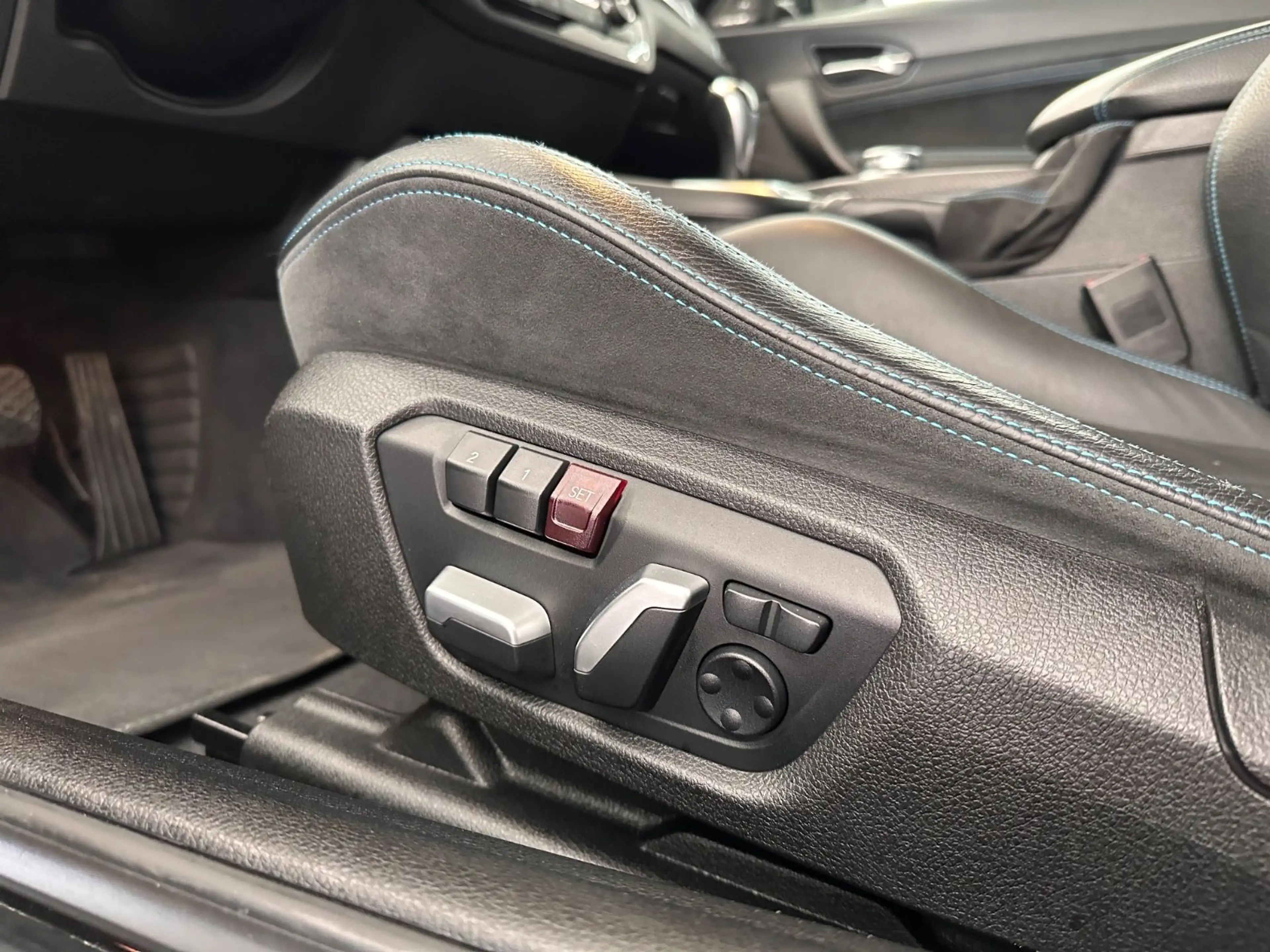 BMW M2 Competition*MSitze*SHD*Keyless*H&K*R-Kam — photo 15