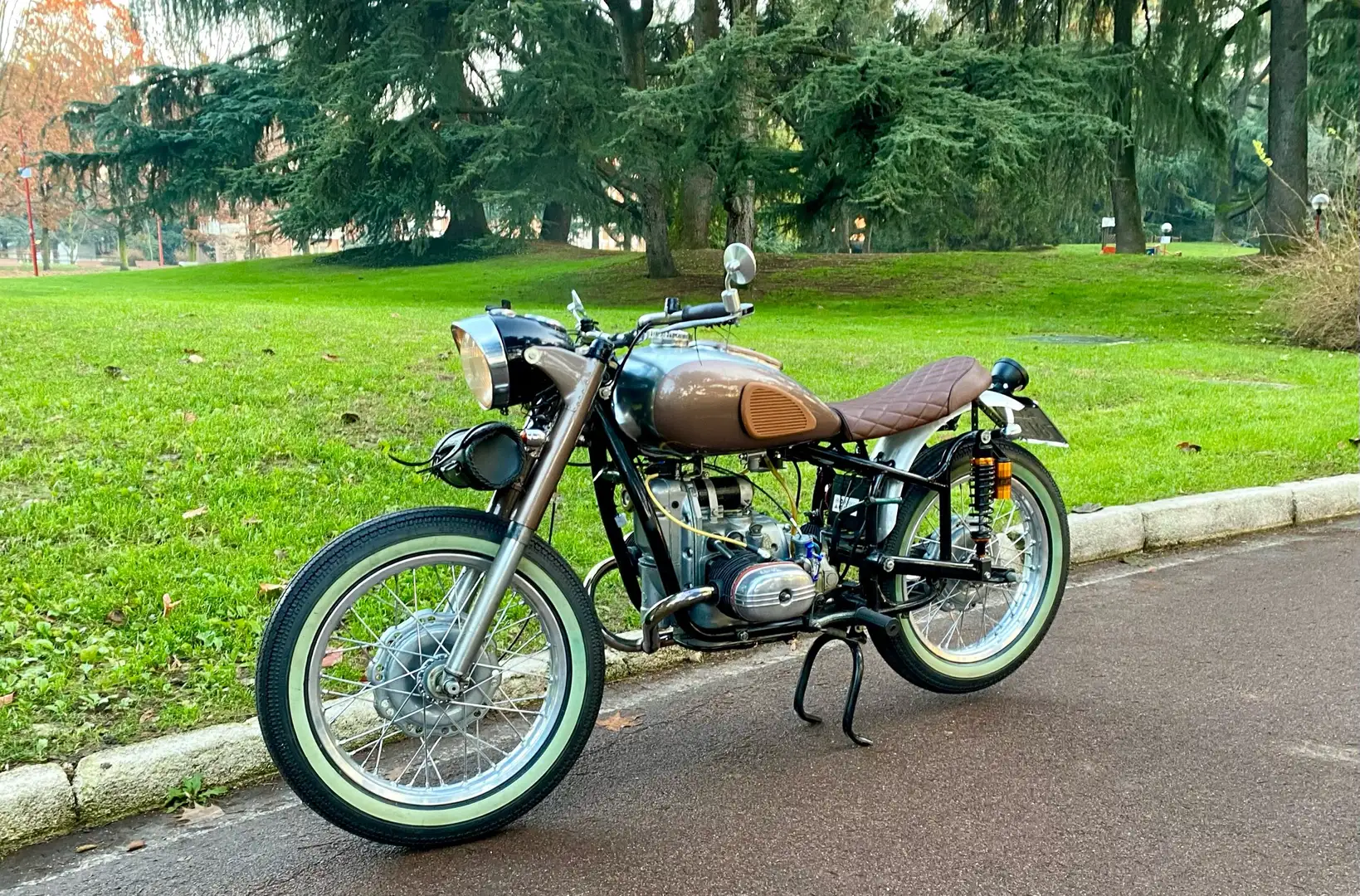 Ural Solo 650 Bronze - 2