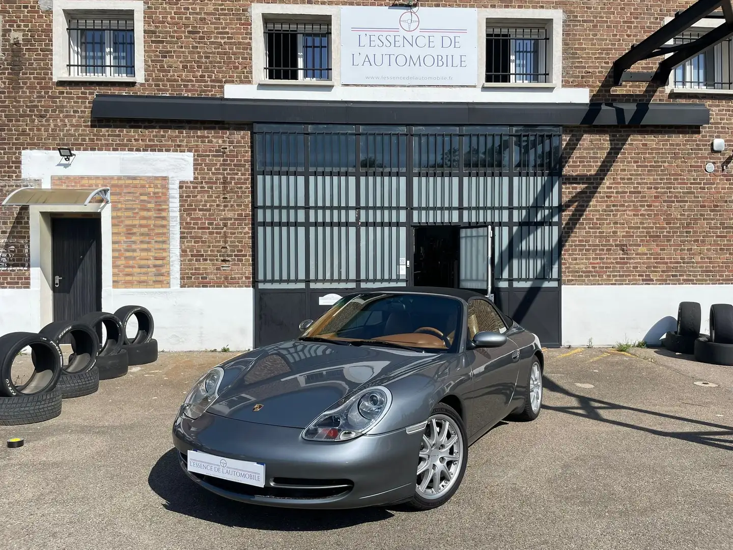 Porsche 996 cabriolet Carrera 4 Gris - 1
