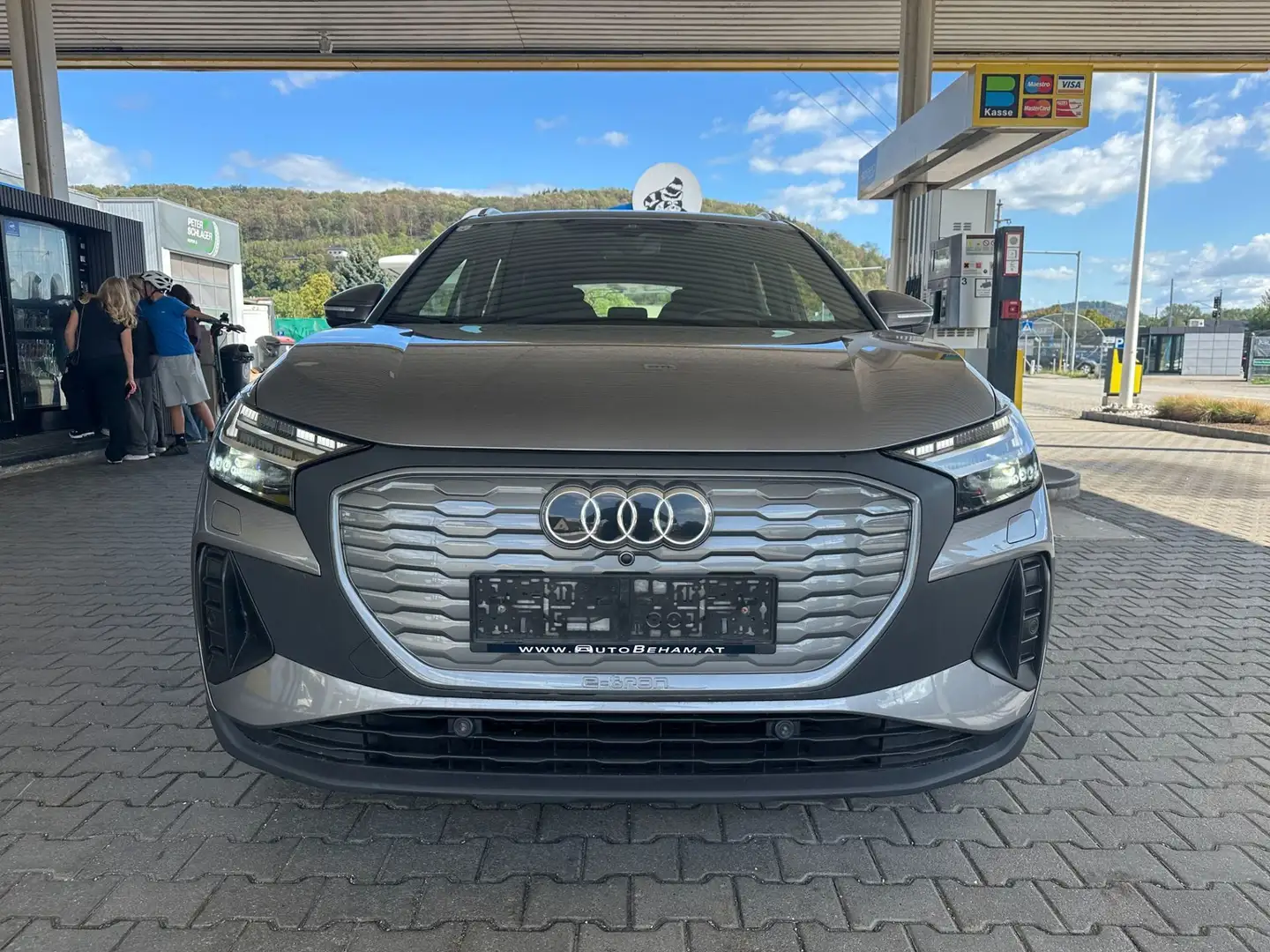 Audi Q4 e-tron 40 150kW 82kWh Matrix-ACC-Wärmepumpe Schwarz - 2