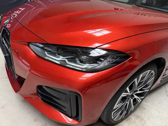 BMW I4 view 6