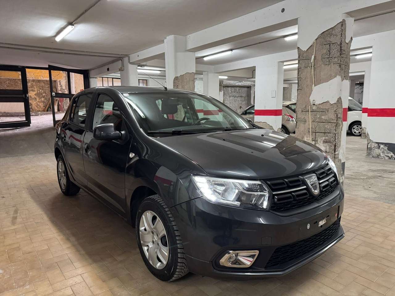 Dacia Sandero Sandero 1.0 SCe 12V 75CV Essential
