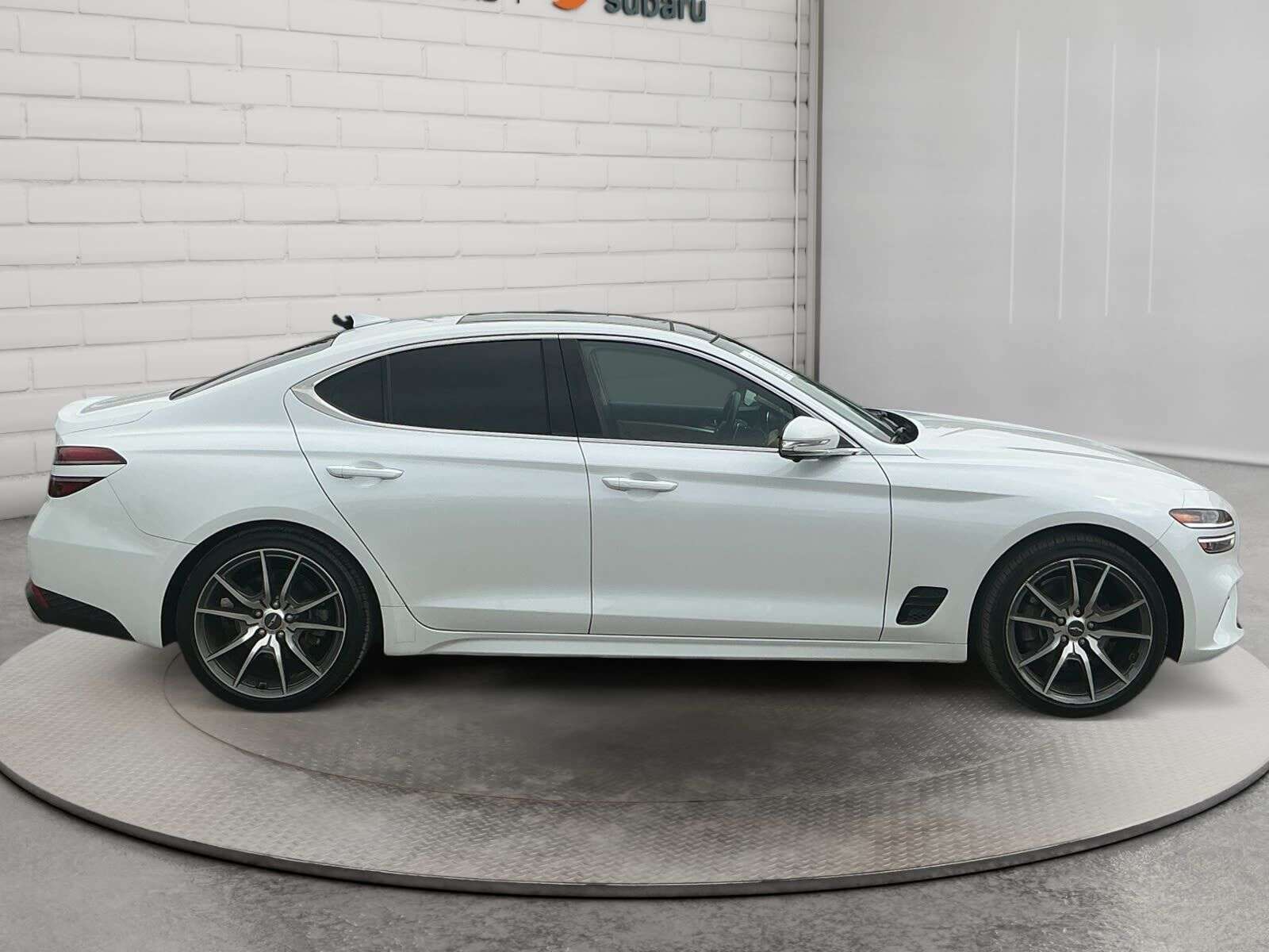 2023 Genesis G70 BC CAR | NO ACCIDENTS | 2.0T Prestige — снимка 1