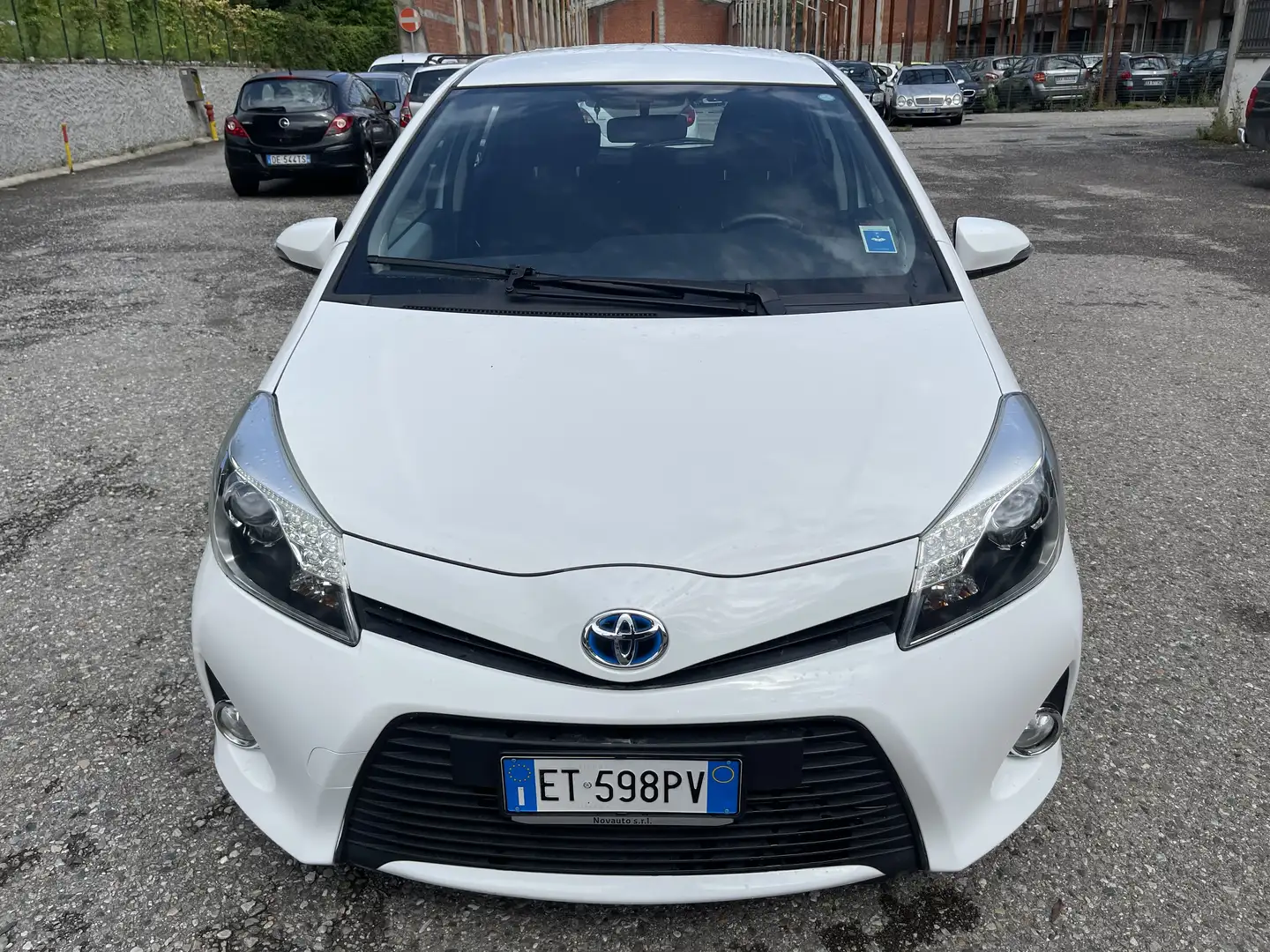Toyota Yaris 5p 1.5h Style - 1