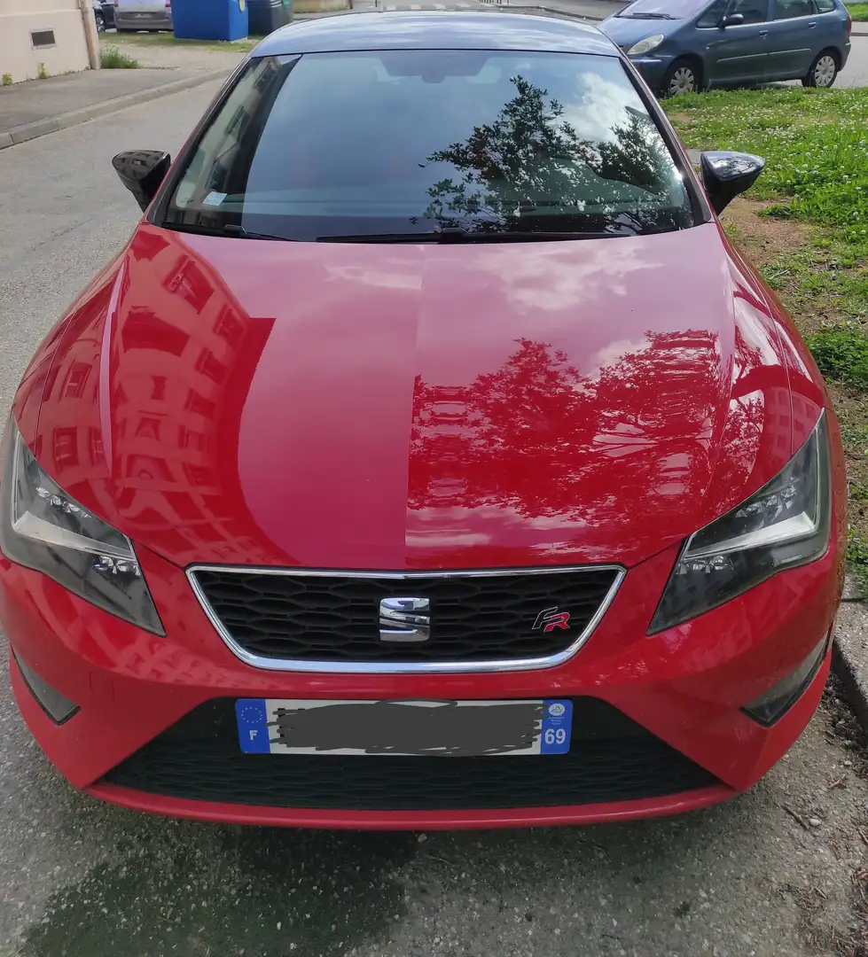 SEAT Leon Leon 1.4 TSI 125 Start/Stop Premium Rouge - 1