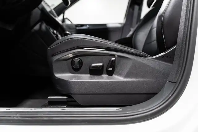 Volkswagen Tiguan view 20