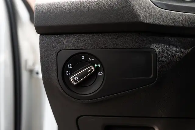 Volkswagen Tiguan view 24