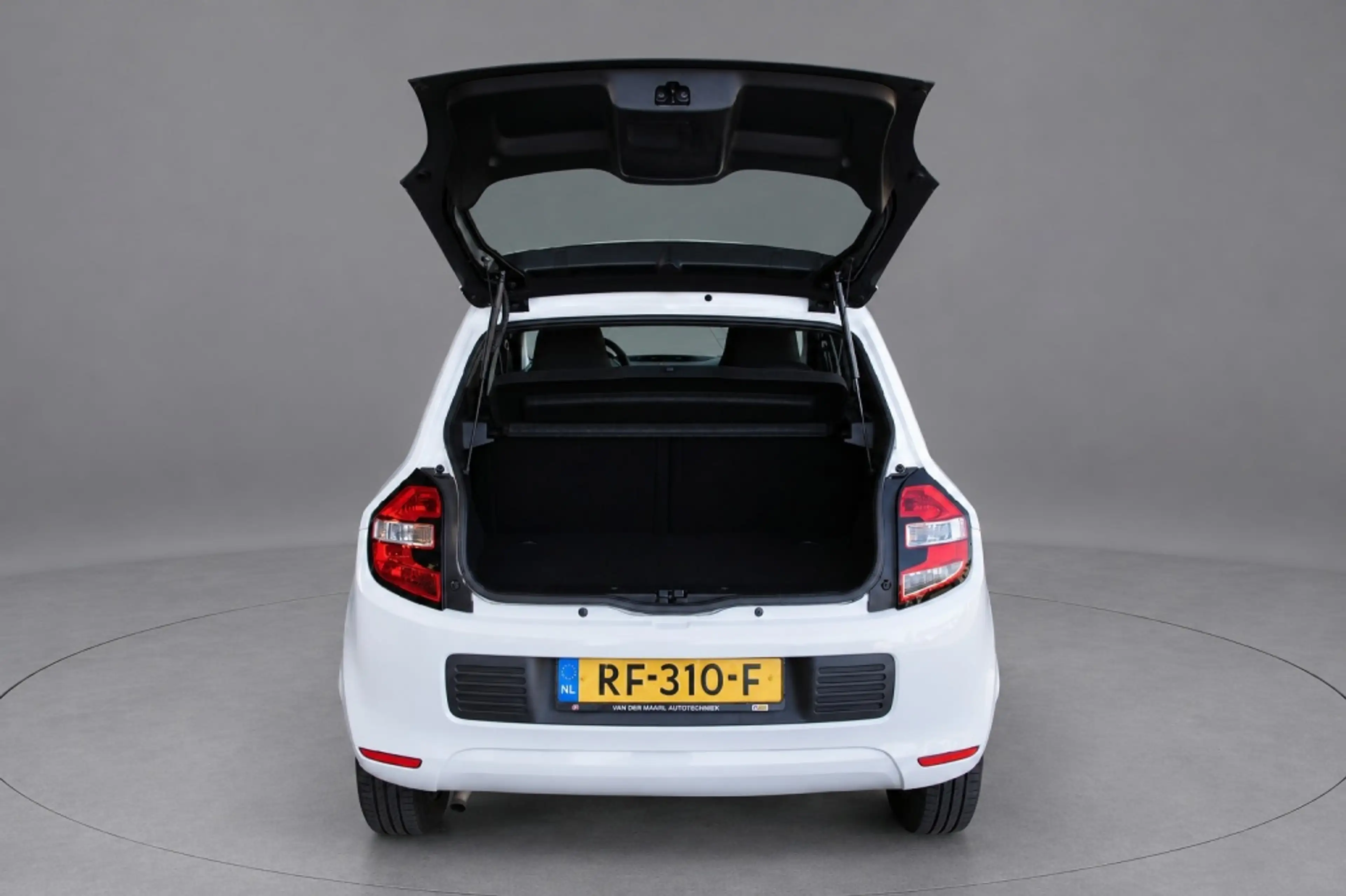 Renault Twingo 1.0 SCe Collection — photo 8