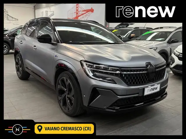 Renault Austral Iconic Esprit Alpine 1.2 E-Tech full hybrid 200cv