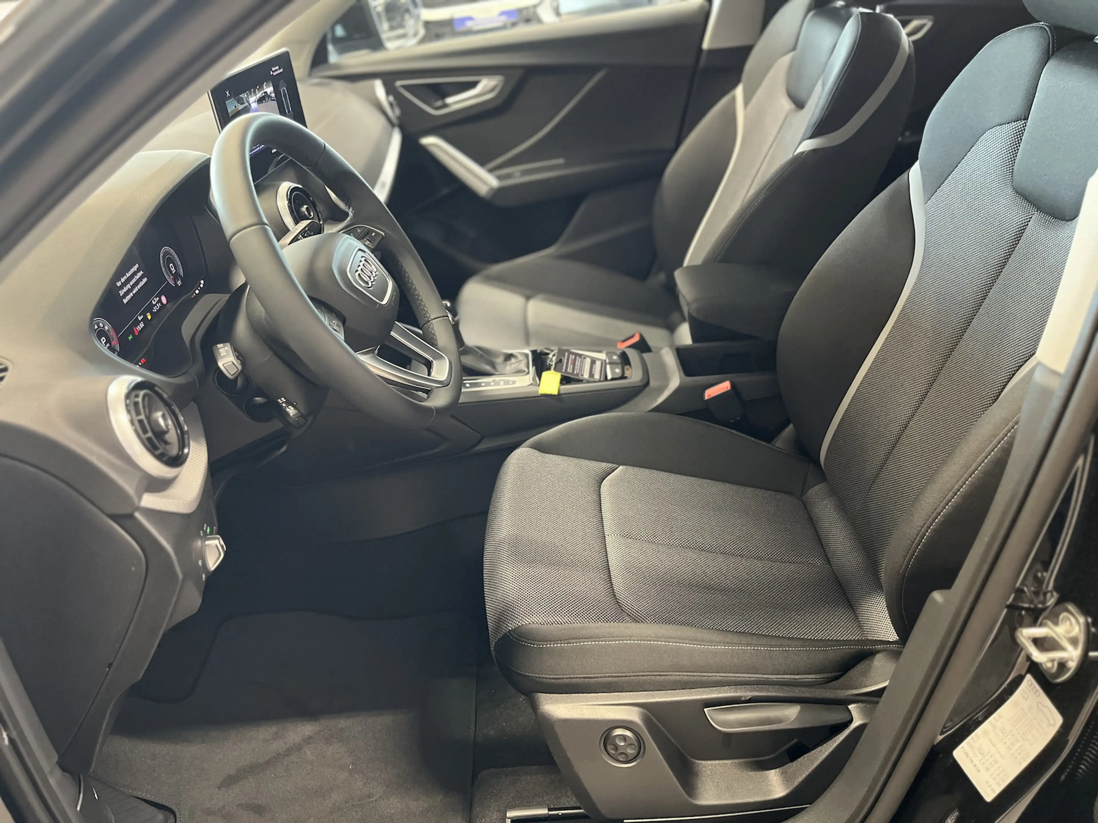 Audi Q2 35 TFSI S-line S-tronic Matrix Kamera — photo 9