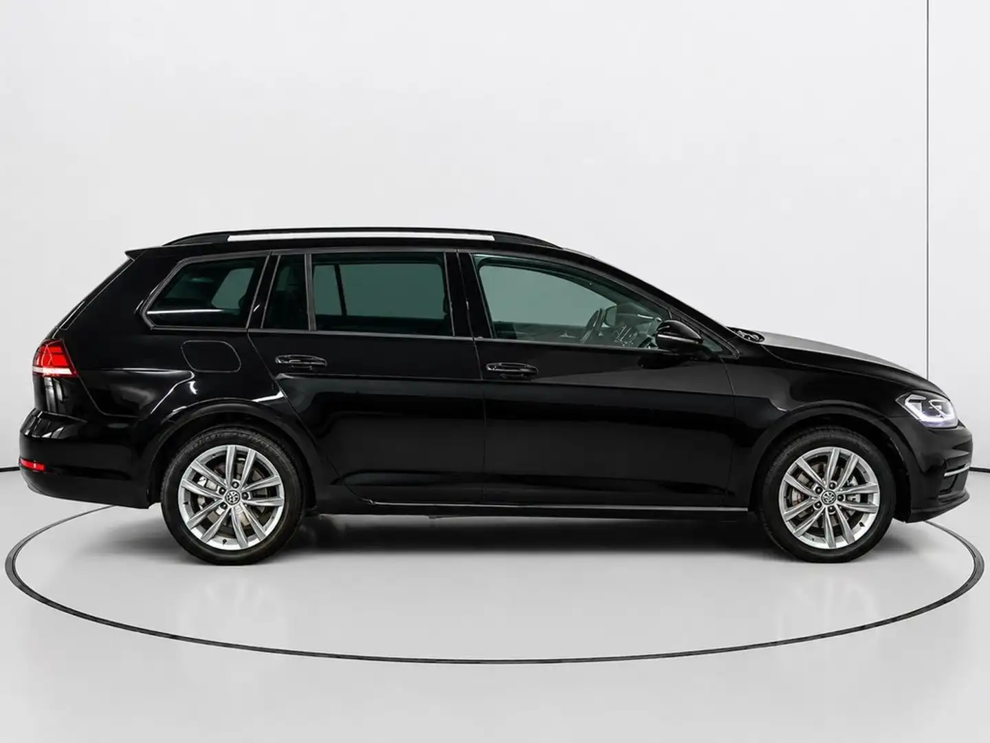 Volkswagen Golf Variant 1.6TDI Advance Negro - 2