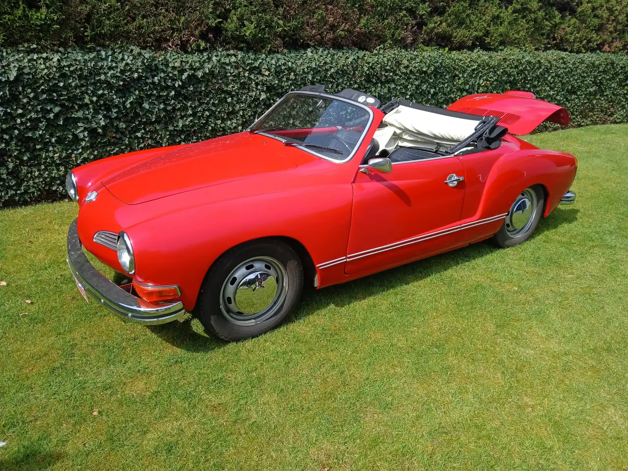 Volkswagen Karmann Ghia Cabrio, foto 2