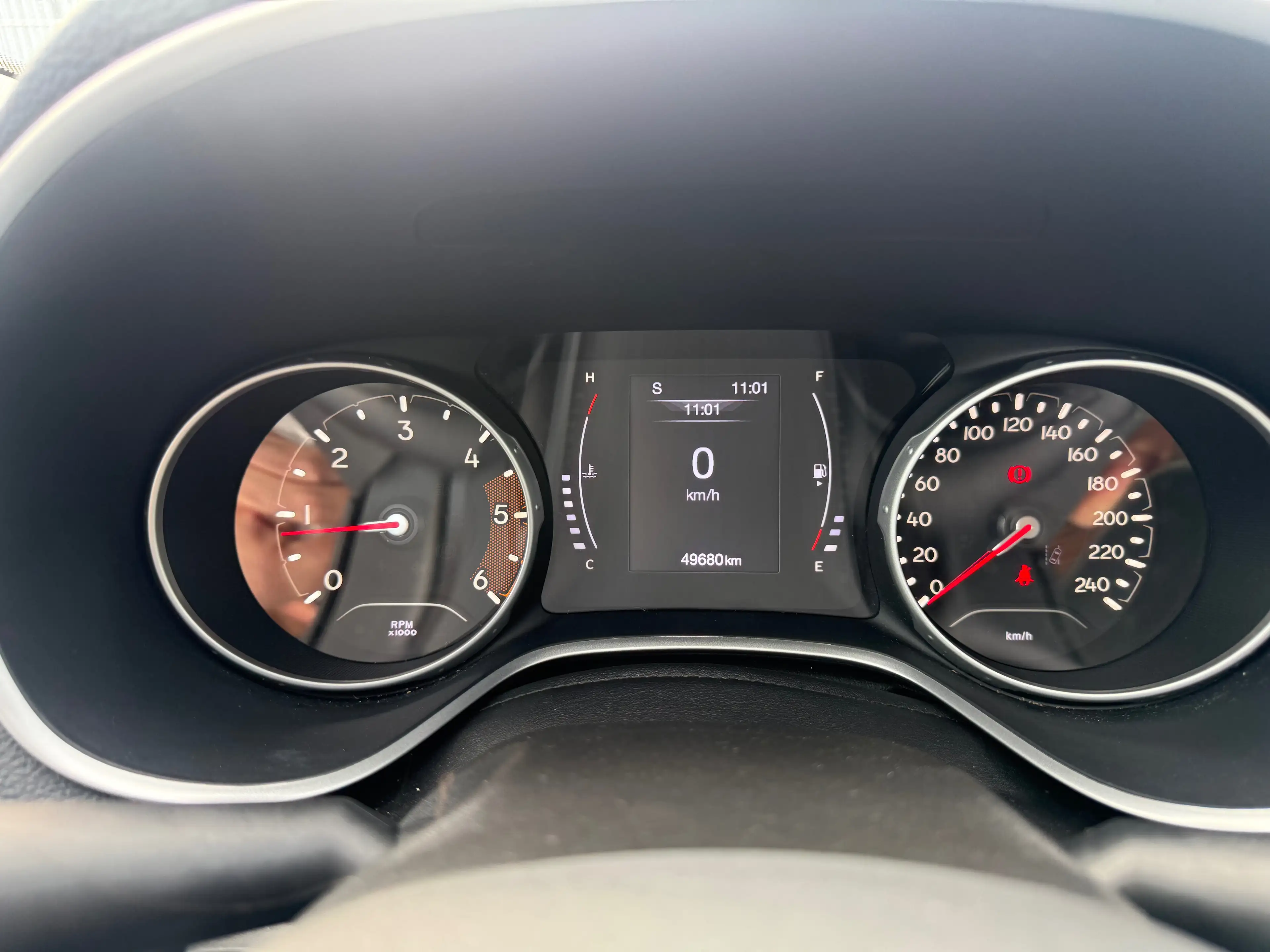 Jeep Compass Sport FWD EURO 6 NUR 49.700 KM! Anhängerkupplung Abnehmbar/ Spurhalteassistent — photo 11