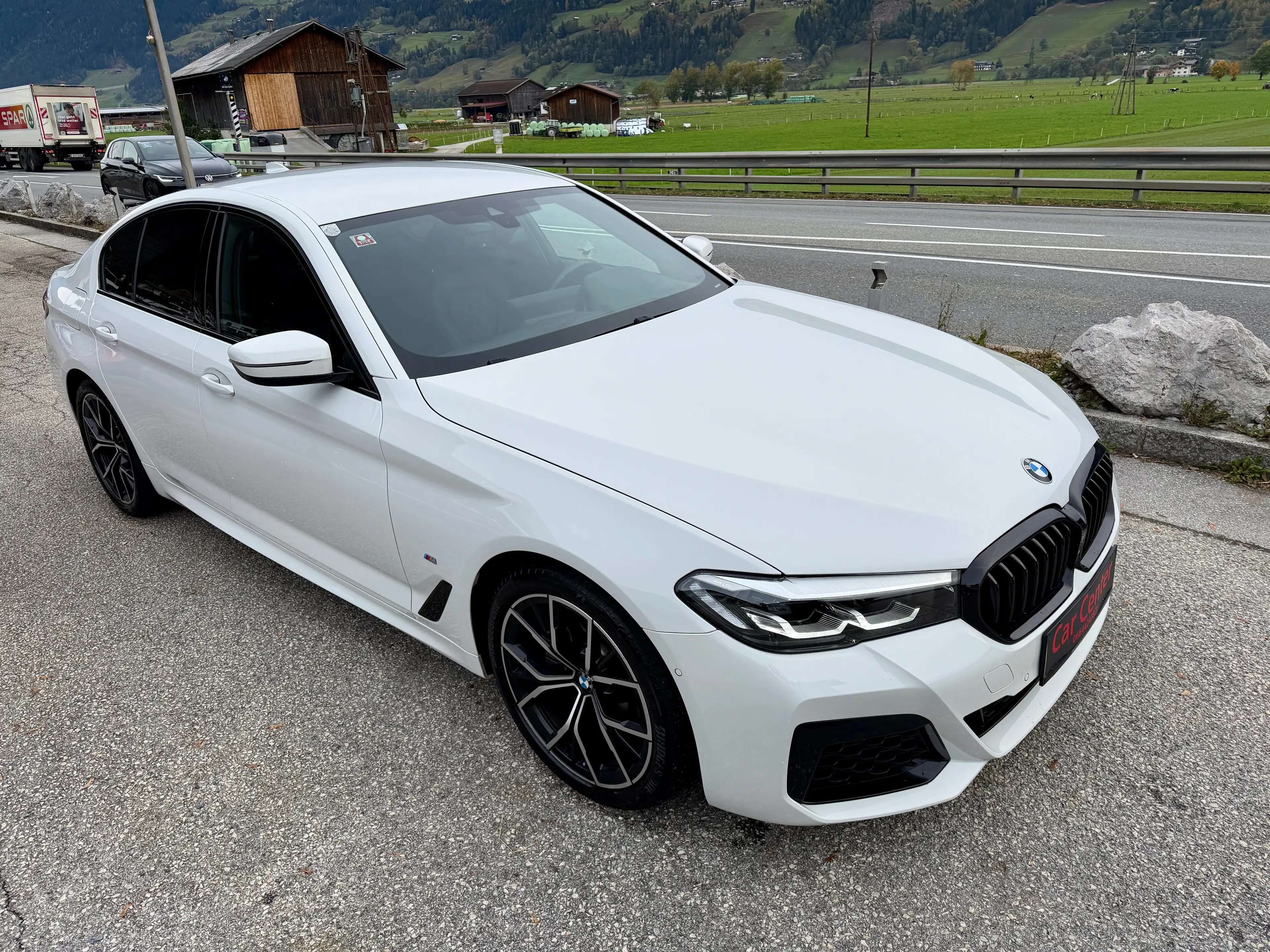 BMW 520 520 d xDrive M Sport 19zoll — photo 4