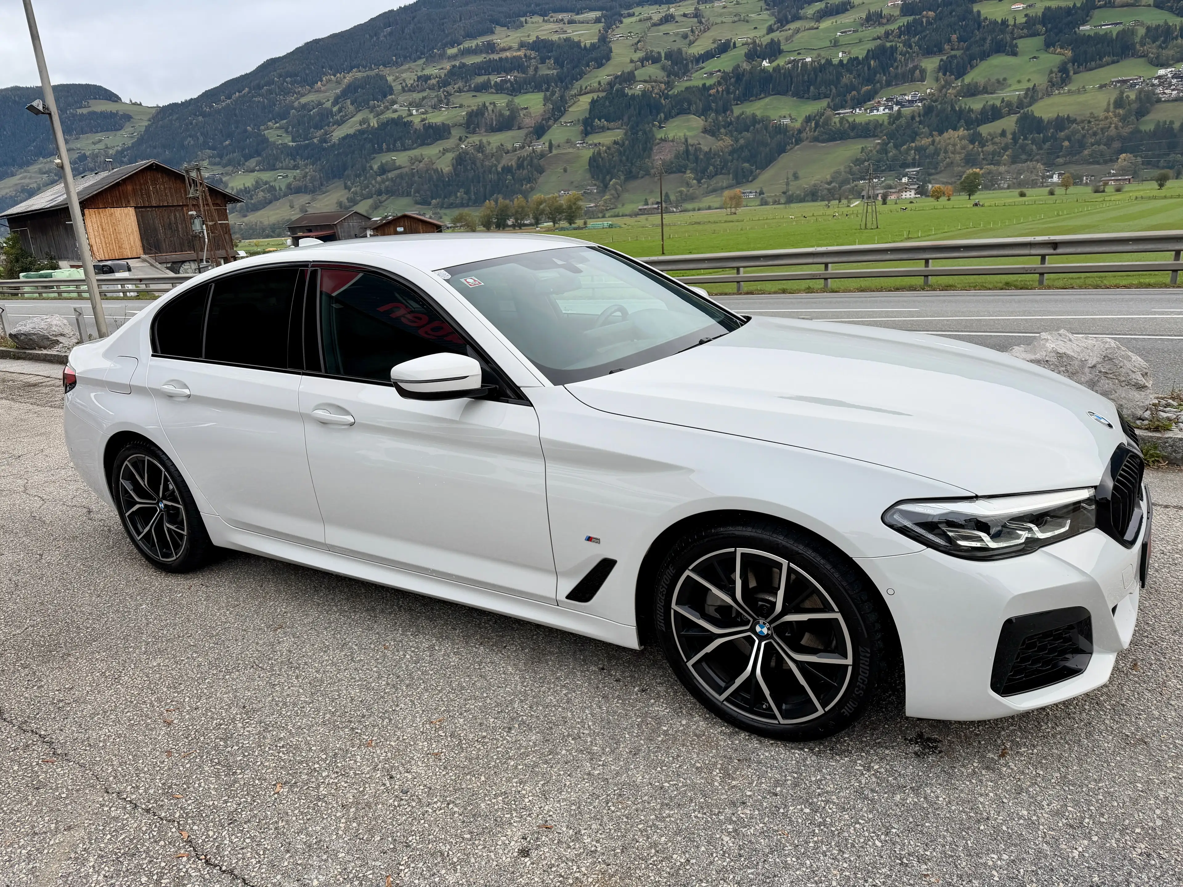 BMW 520 520 d xDrive M Sport 19zoll — photo 14