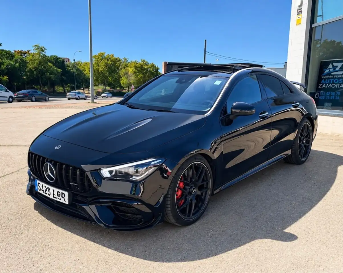 Mercedes-Benz CLA 45 AMG