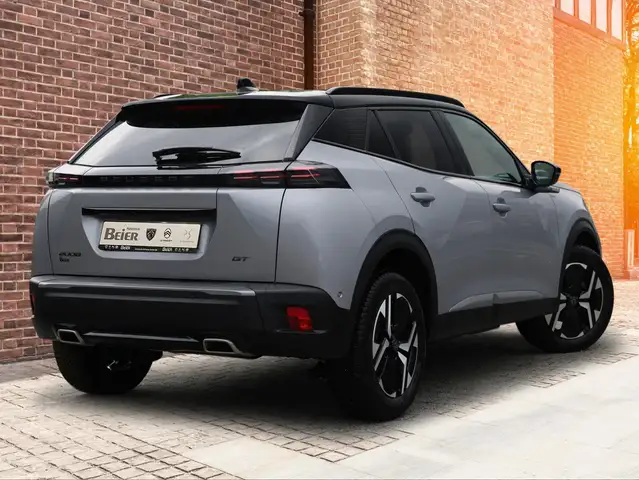Peugeot 2008 view 4