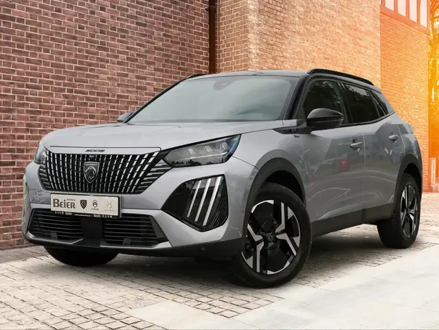 Peugeot 2008 view 2