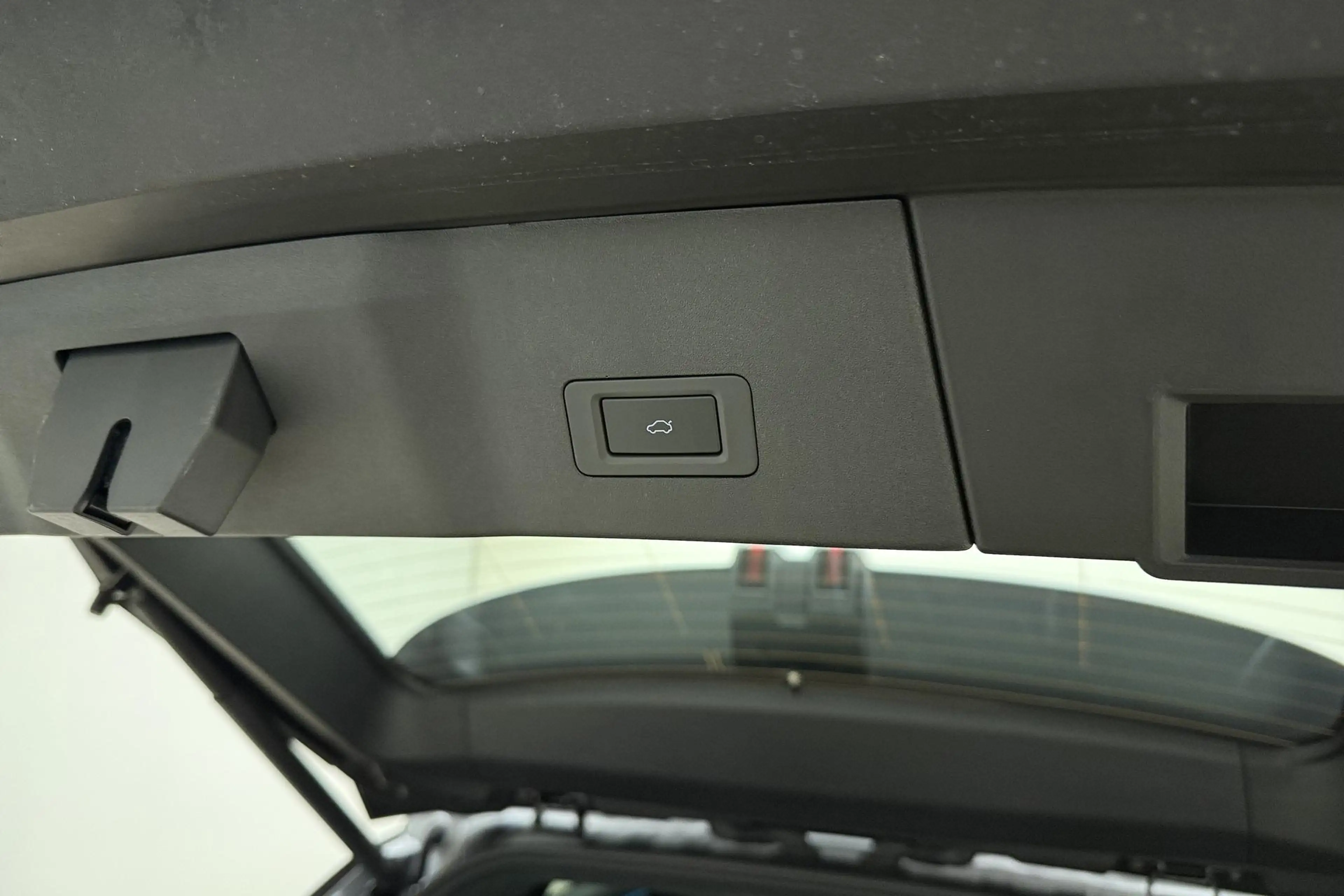 Omoda 9 1.5T-GDi SHS-P Premium 5p 537 PK | 7 Jaar Fabrieks — photo 13