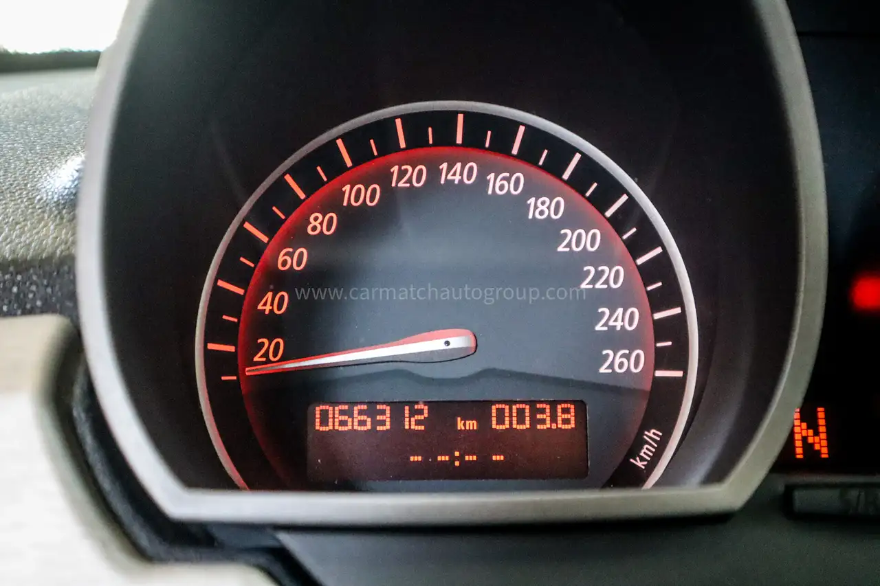 BMW Z4 снимка BMW Z4
