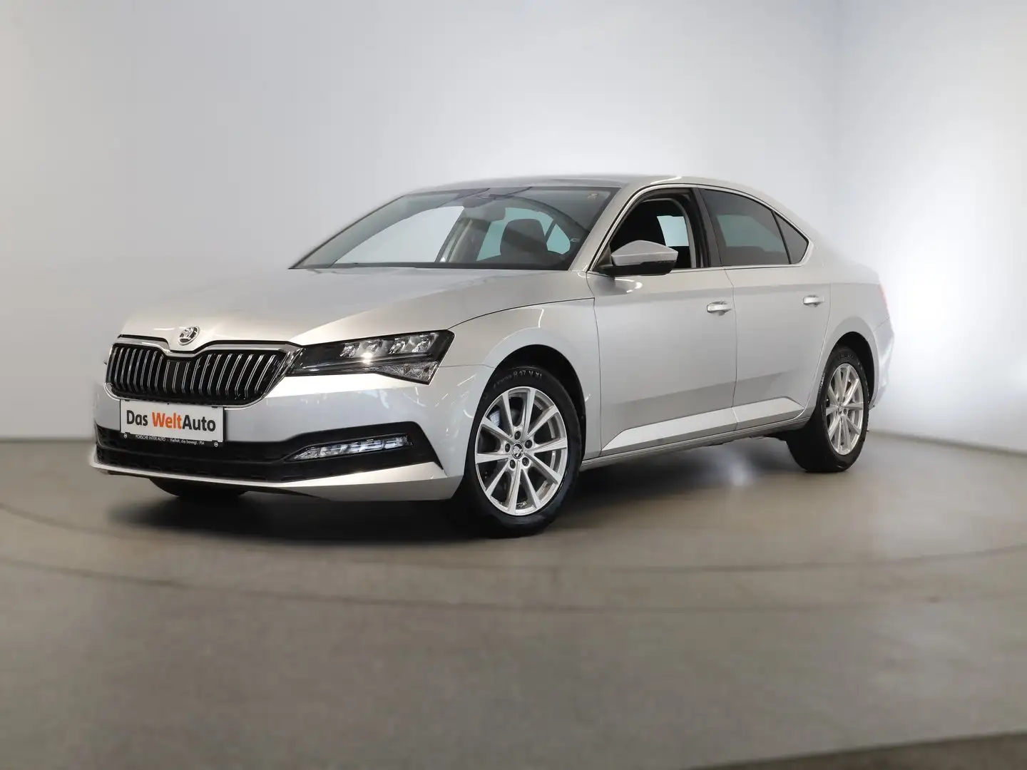 Skoda Superb Ambition TDI Silber - 1
