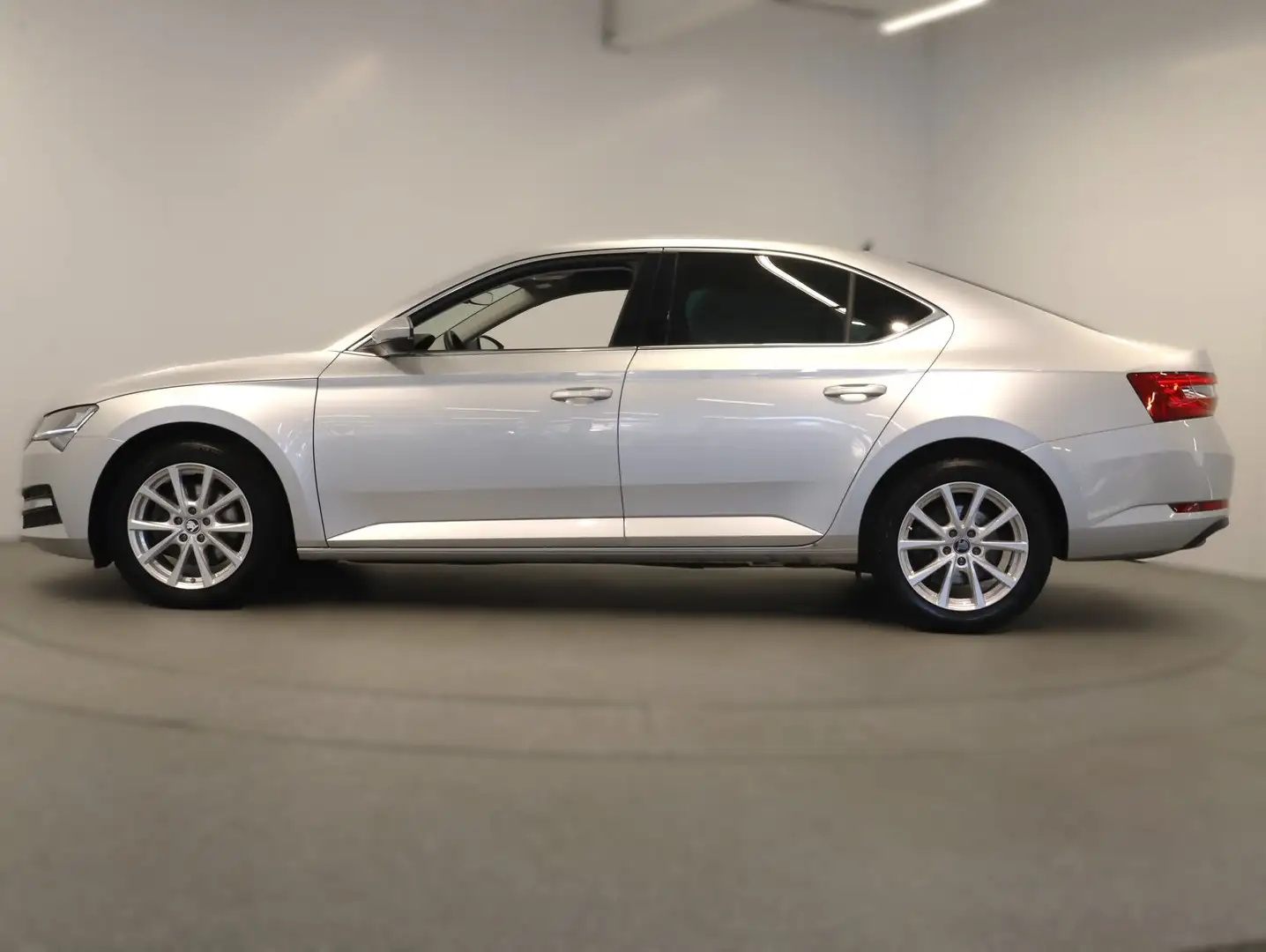 Skoda Superb Ambition TDI Silber - 2