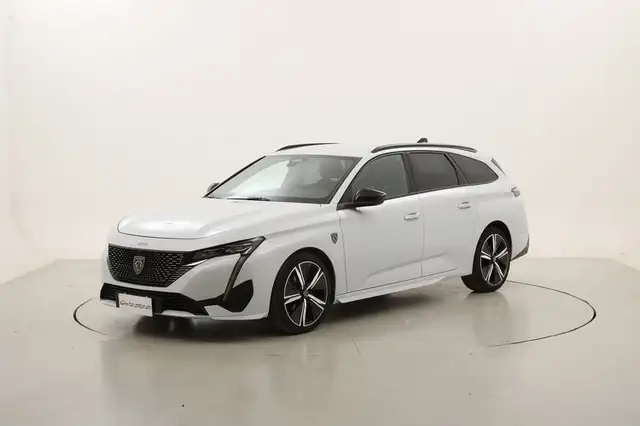 2025 Peugeot 308 in White for sale