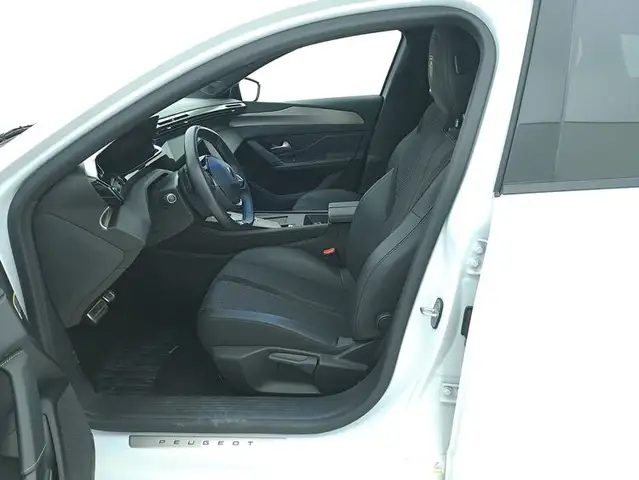 Peugeot 308 view 10