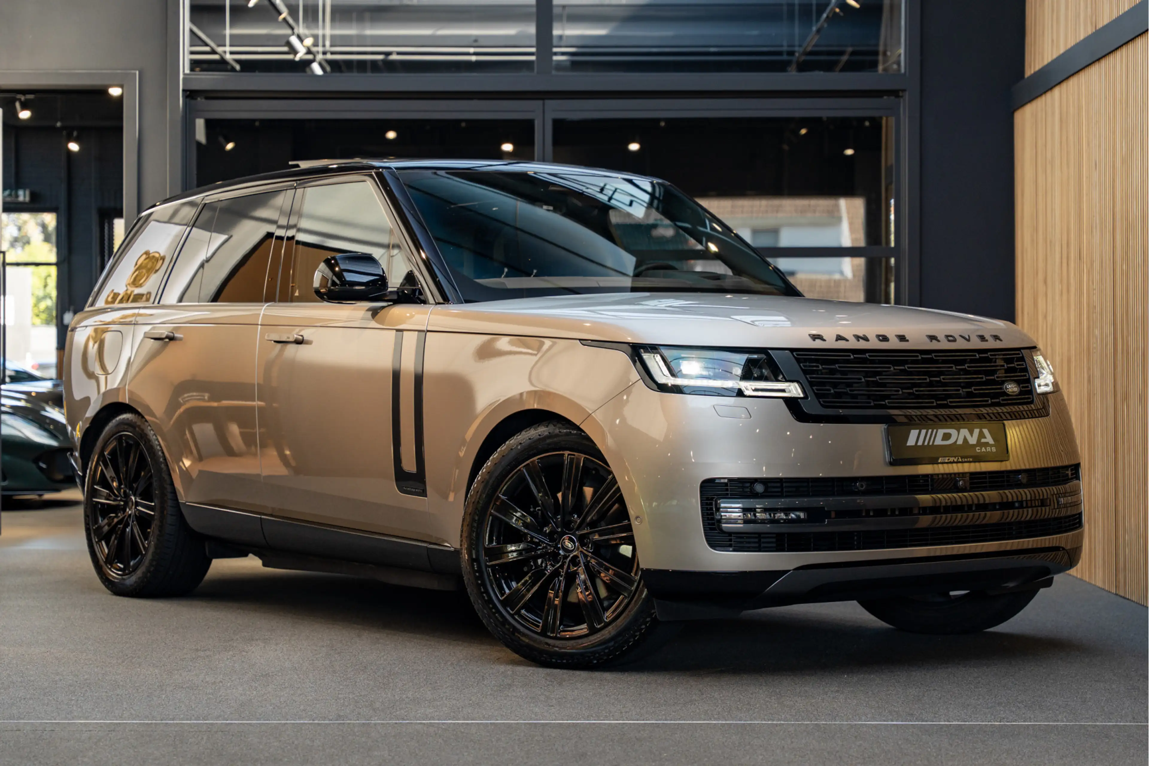 Land Rover Range Rover P460e Autobiography P460e Autobiography PHEV Batum