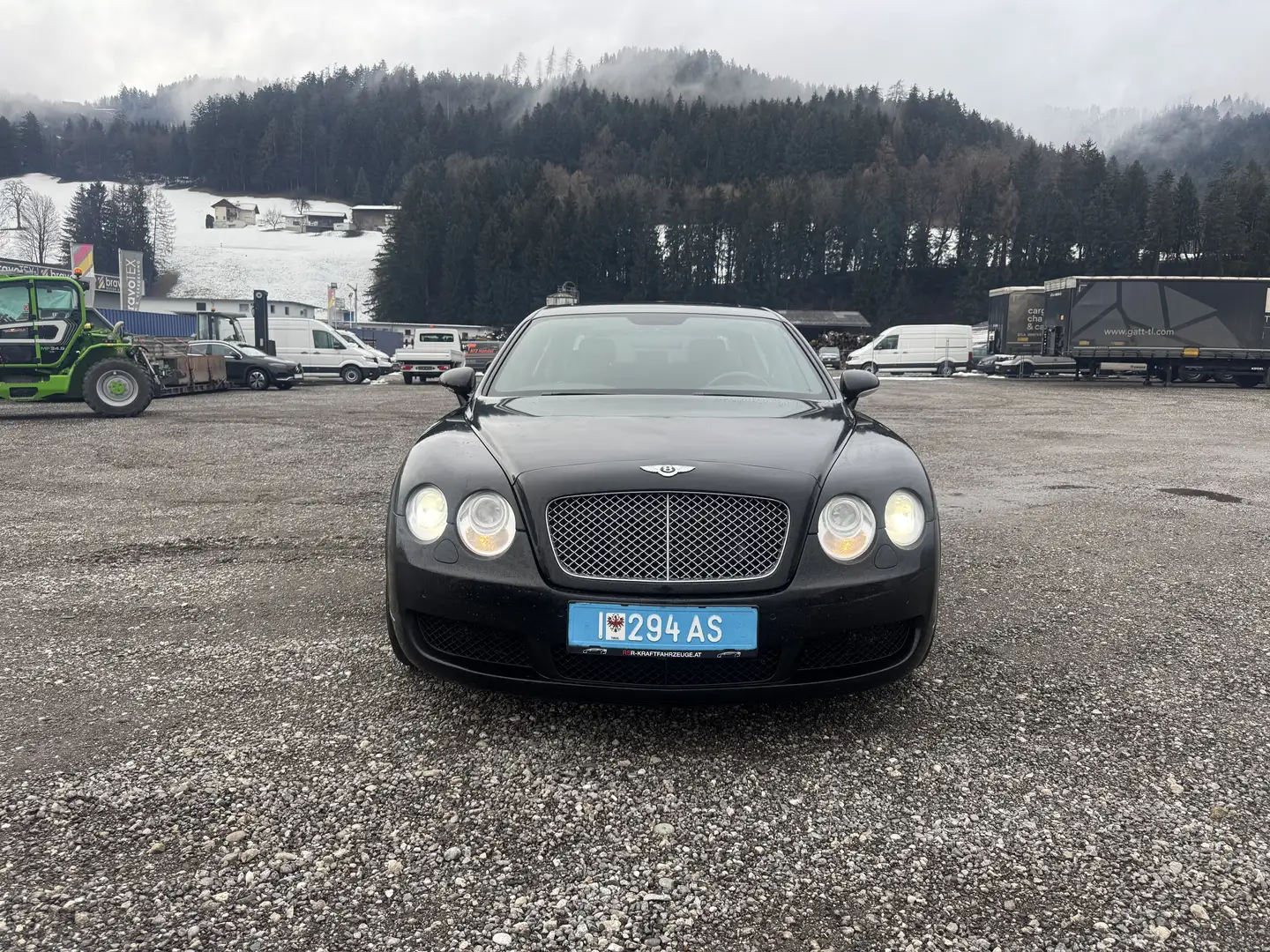 Bentley Flying Spur Continental - 1