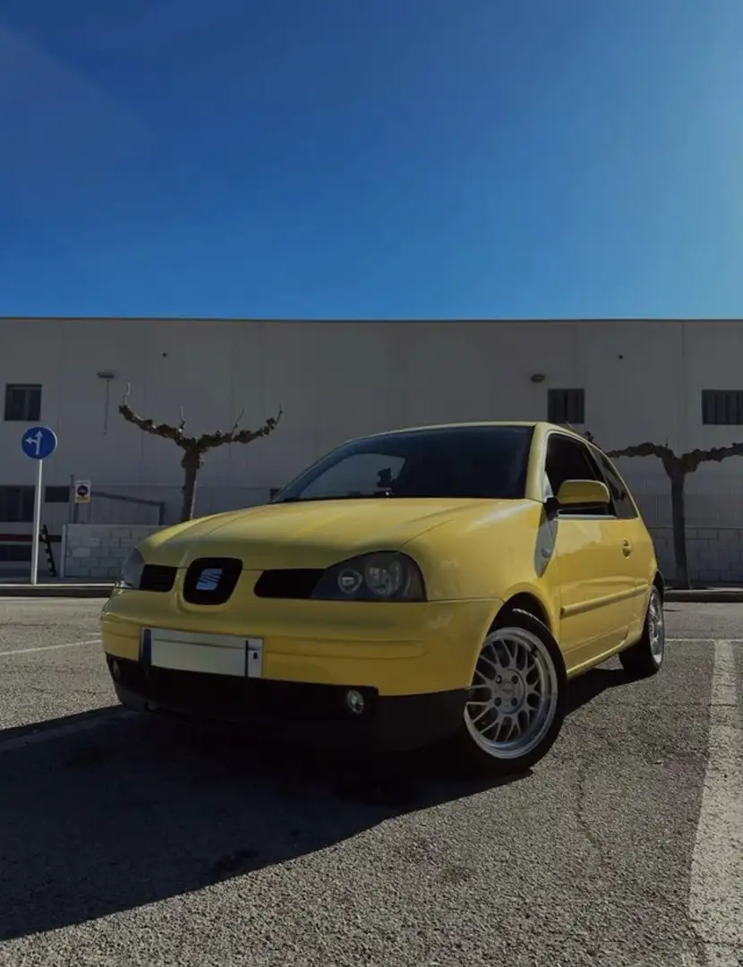 SEAT Arosa Arosa 1.4 16v Sport Sport Amarillo - 1