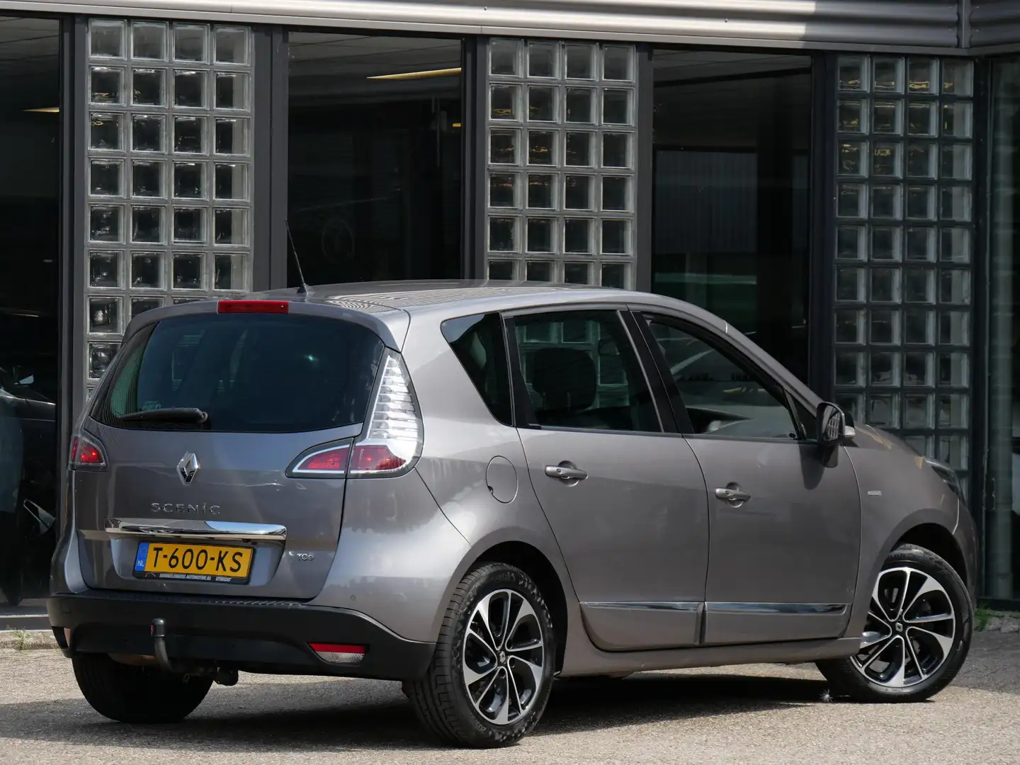 Renault Scenic 1.2TCe BOSE/ CAMERA/ TREKHAAK/ PDC V+A/ PACK VISIO Grigio - 2