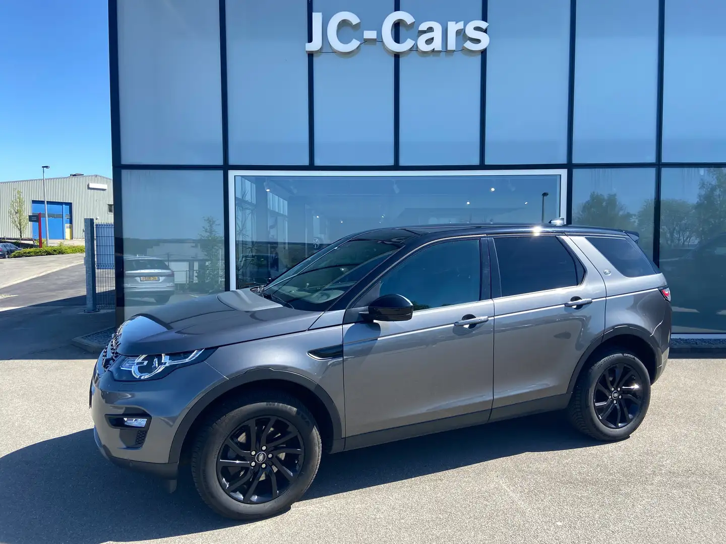 Land Rover Discovery Sport 2.0 TD4 SE (EU6d-TEMP) Šedá - 1