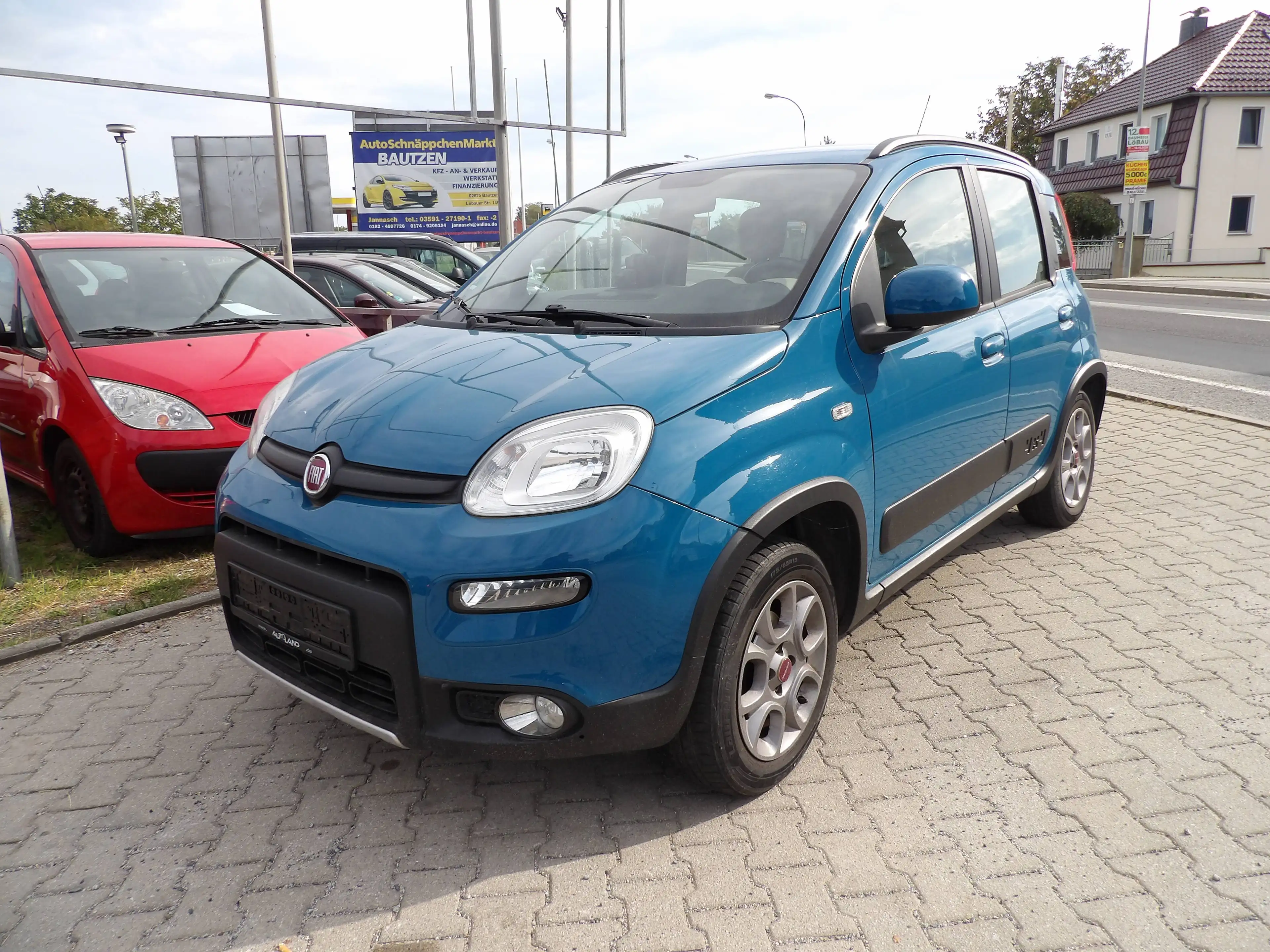 Fiat Panda Rock 4x4 Allrad Klima Navi Winterräder Alufelgen HU AAU Neu