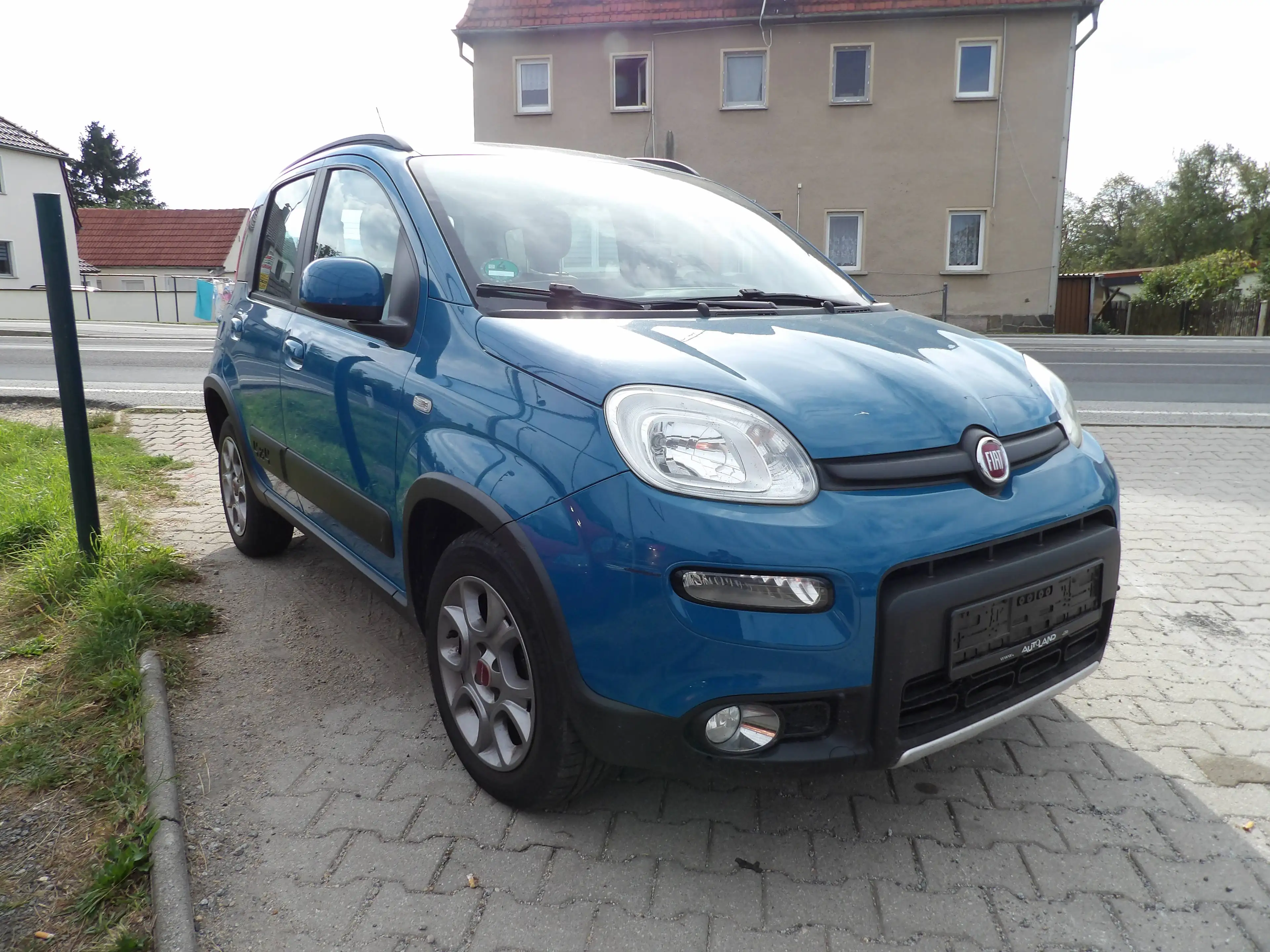 Fiat Panda Rock 4x4 Allrad Klima Navi Winterräder Alufelgen HU AAU Neu — photo 6