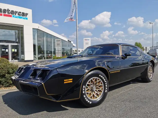 Pontiac Trans Am 6.6 v8 10 th anniversary
