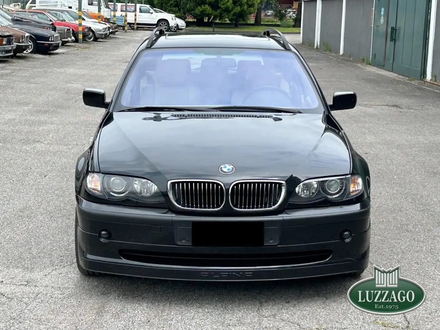 Alpina B3 3.3 Touring (1 of 153) Nero - 2