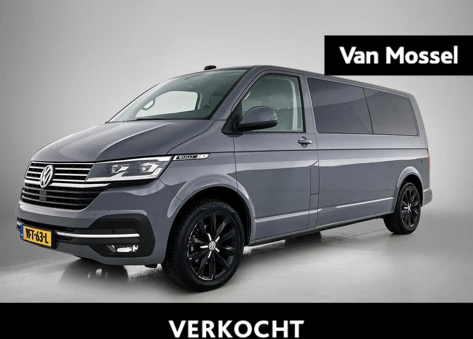 Volkswagen T6.1 Transporter 2.0 TDI L2H1 30 DC Bulli | Airco | Navigatie | Dub Gris - 1
